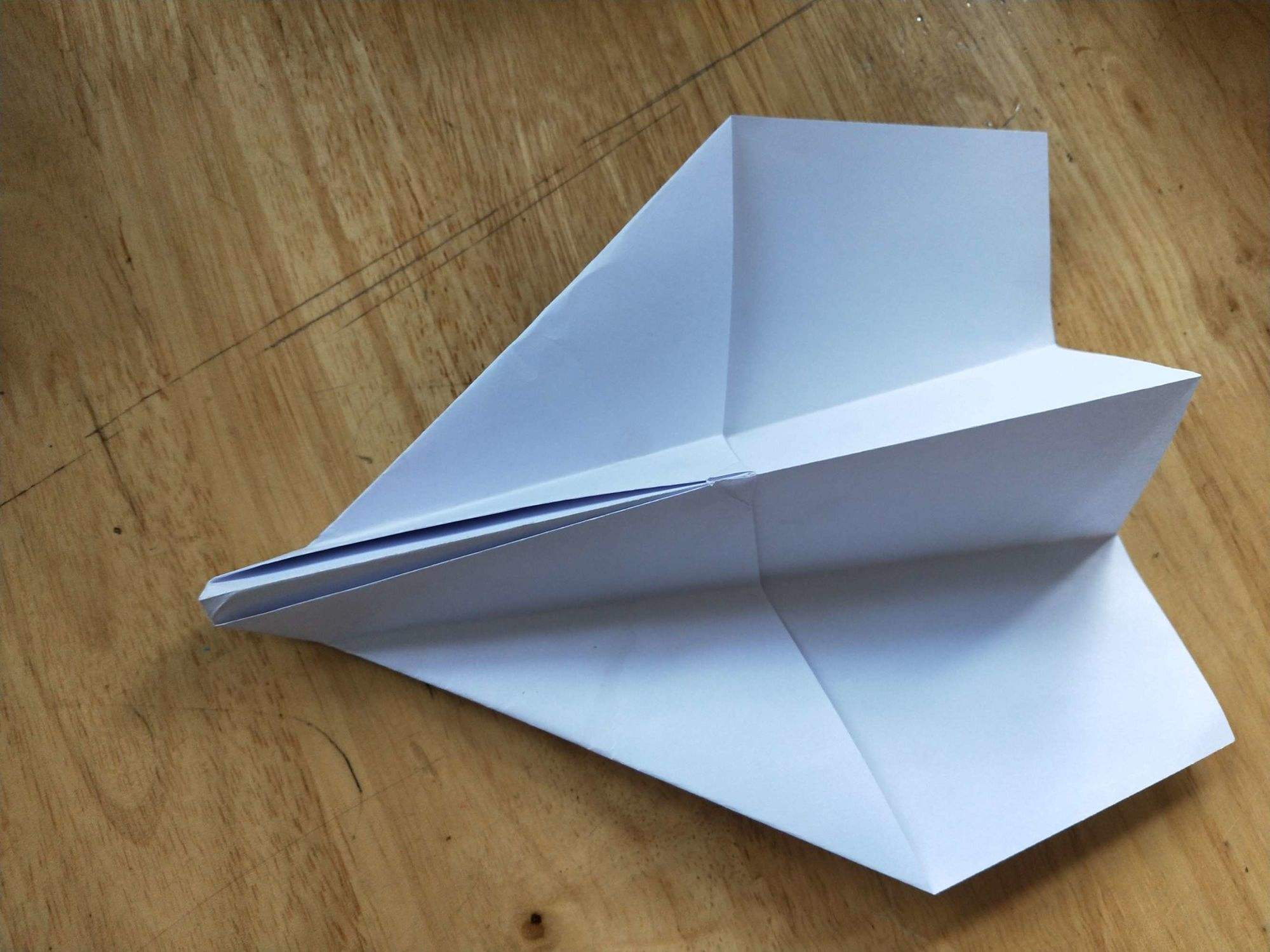 [快速纸飞机]快速纸飞机折纸教程