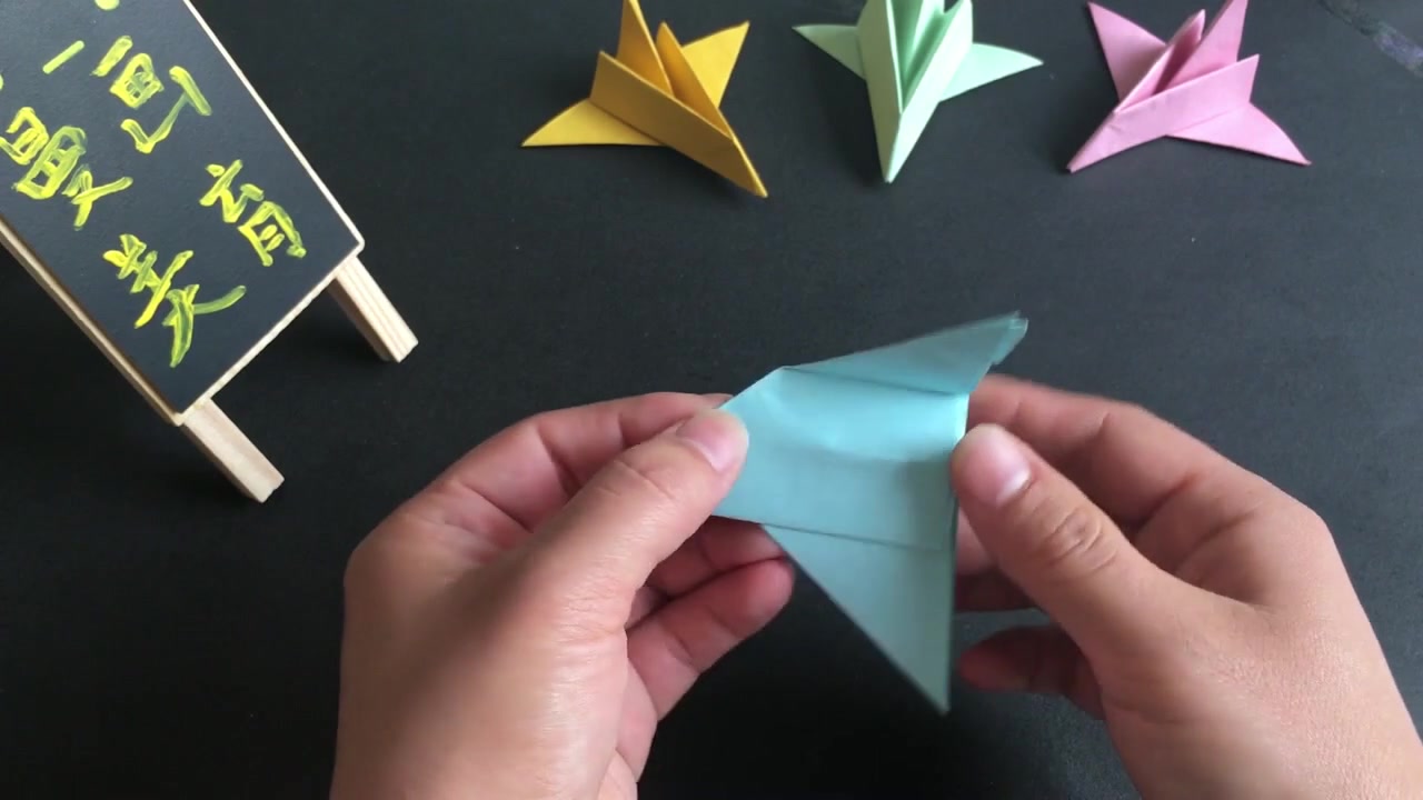 [播放纸飞机的视频]播放纸飞机的视频软件